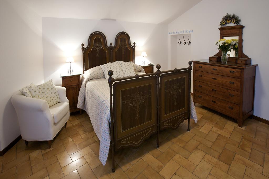 Brigolante Guest Apartments Assisi Oda fotoğraf
