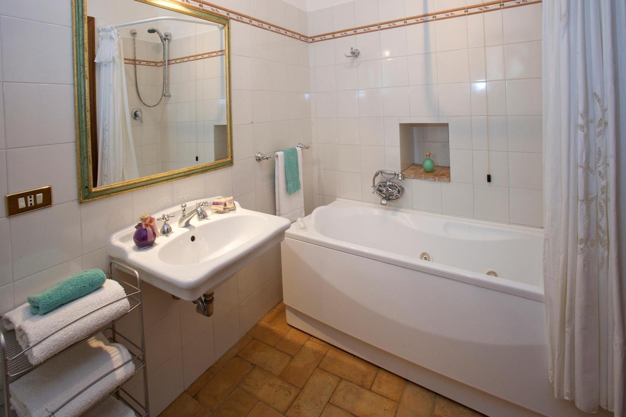 Brigolante Guest Apartments Assisi Oda fotoğraf